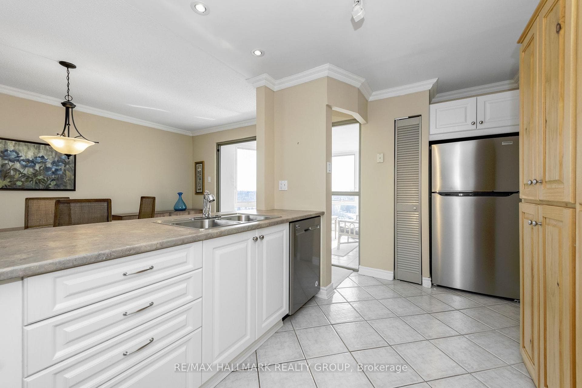 960 Teron Road Unit 1104 photo 15