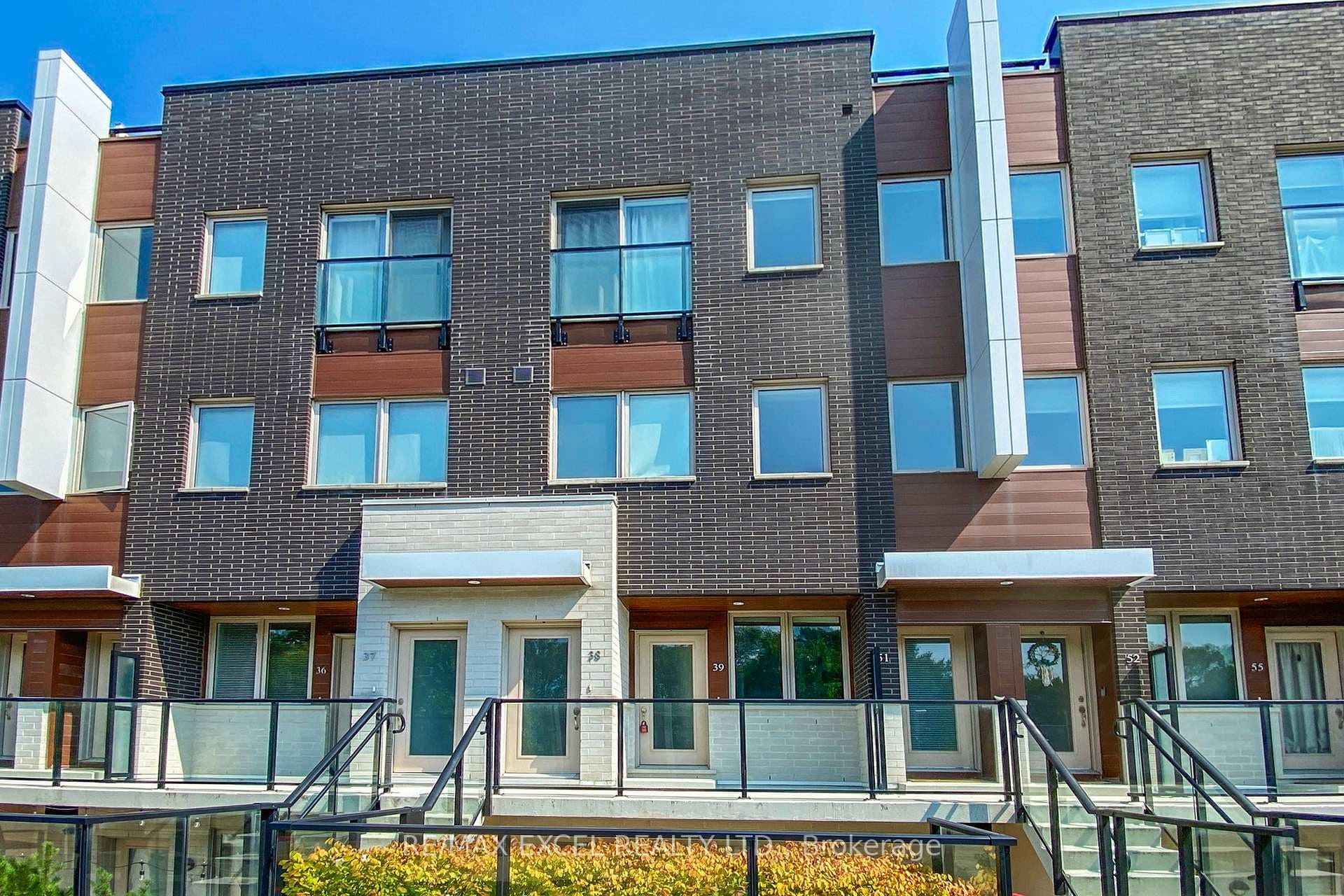 780 Sheppard Avenue Unit 39 photo 22