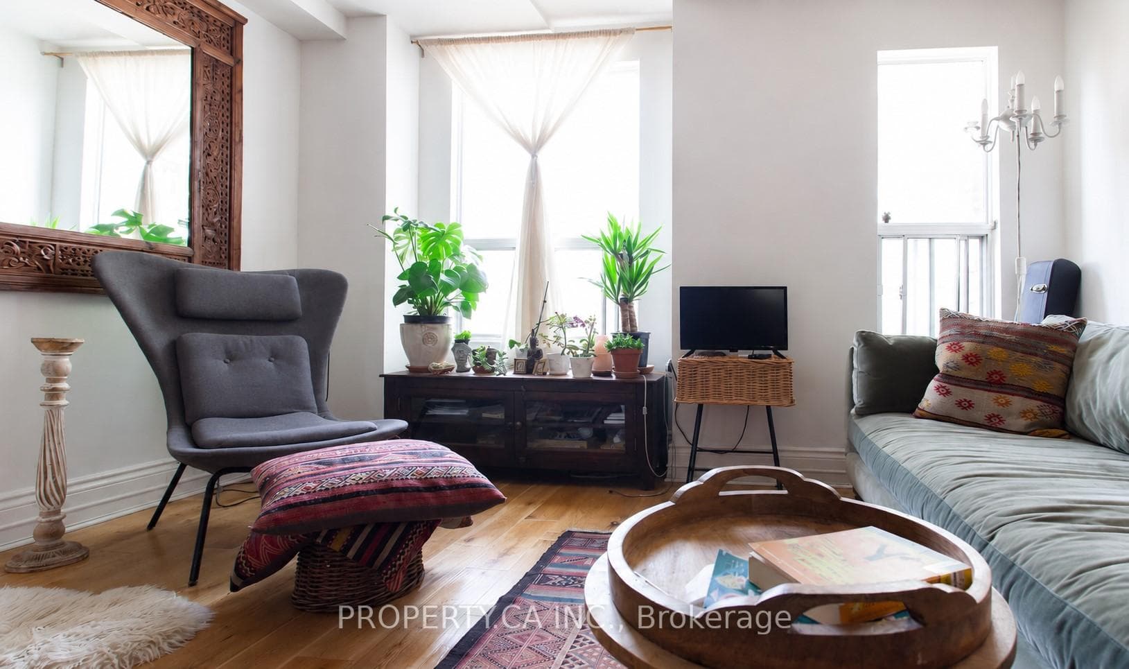 13 Hook Avenue Unit Upper photo 3