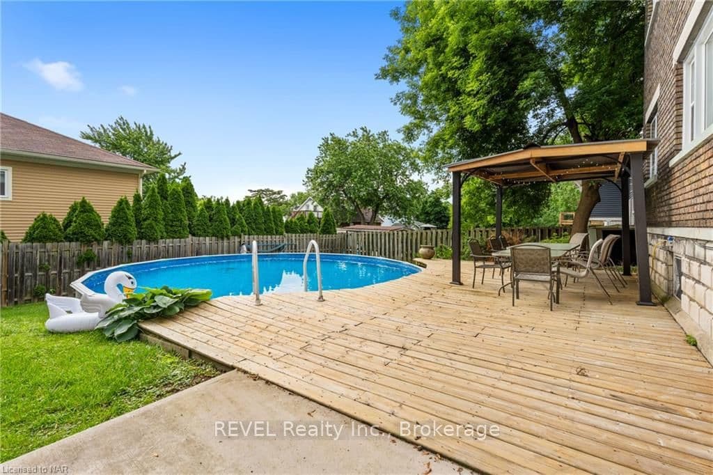 88 PINE Street photo 30