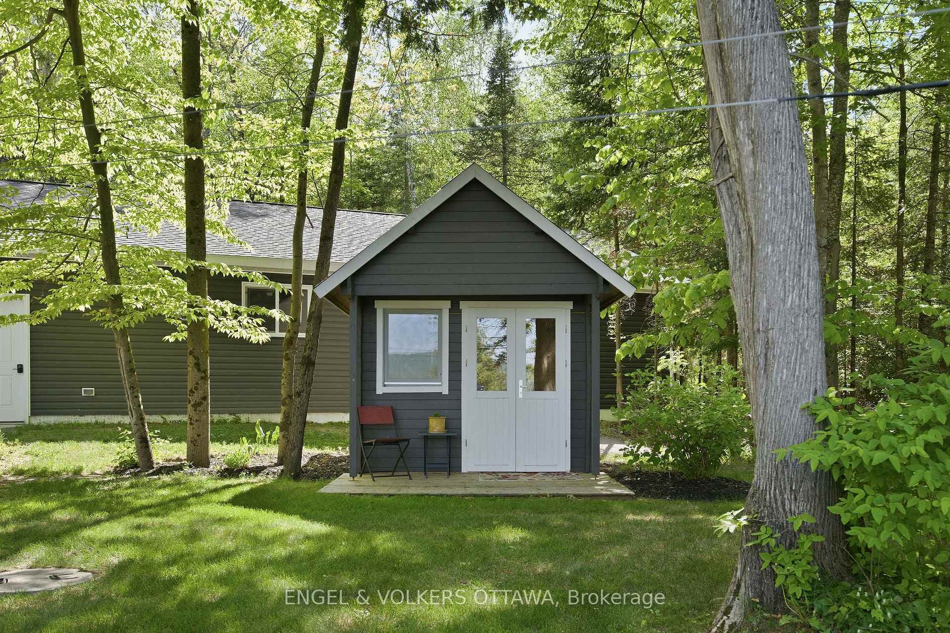 106 Whites Beach Trail photo 33