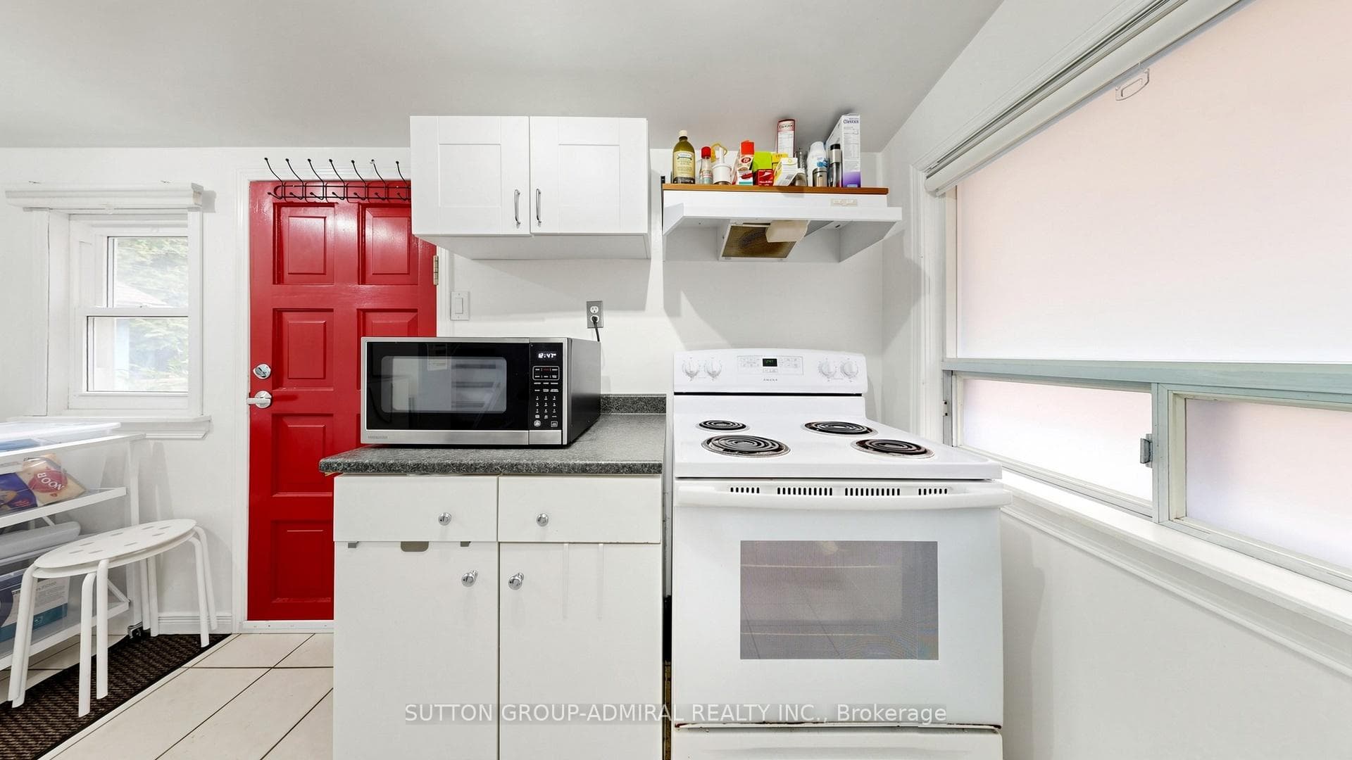 75 Rockcliffe Boulevard photo 11
