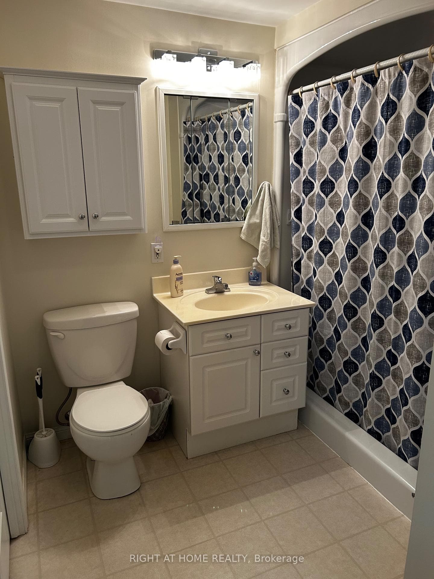 94 Dean Avenue Unit 411 photo 21