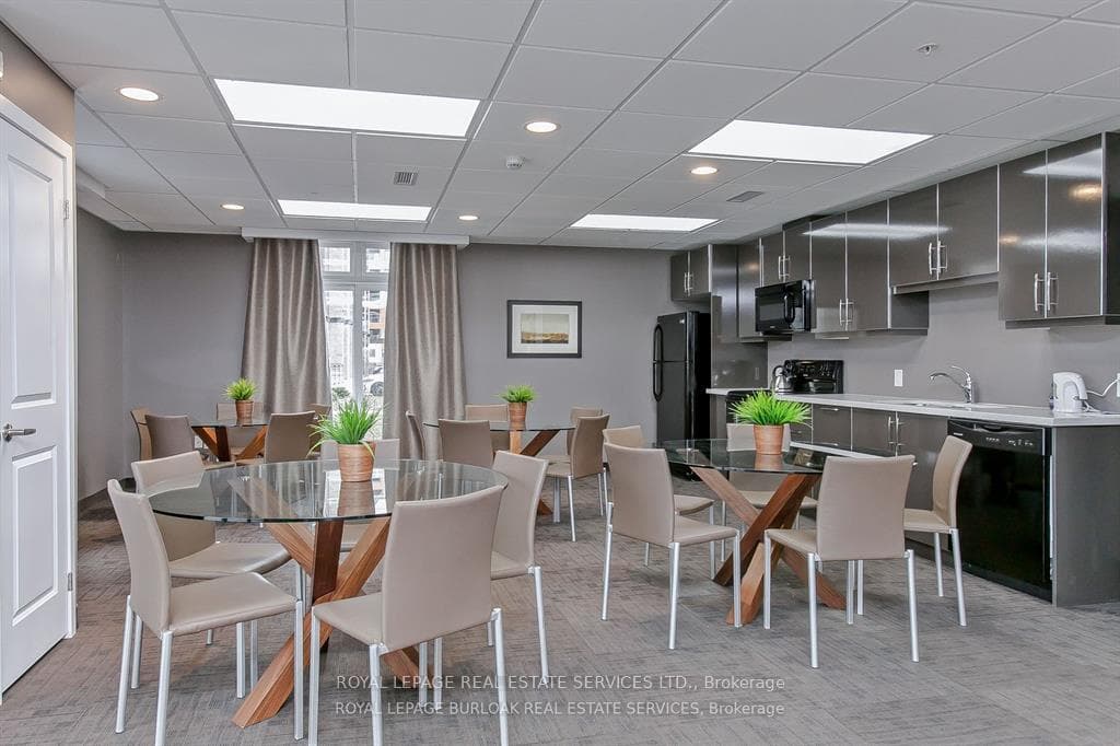 5010 Corporate Drive Unit 422 photo 19