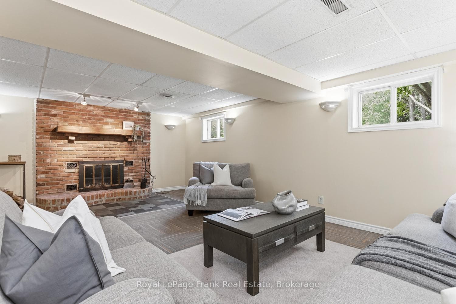 14 Beecroft Court photo 16