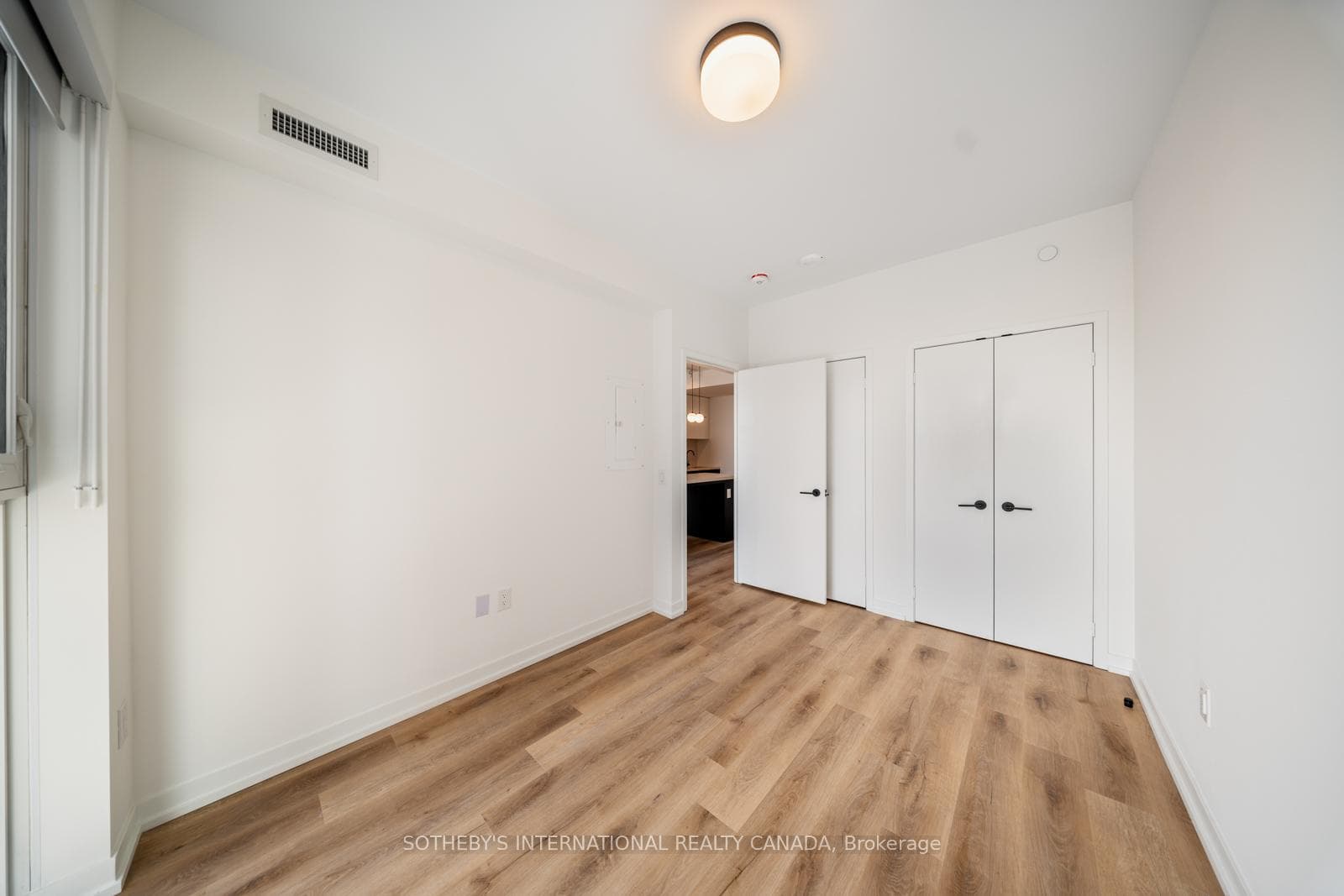 5 York Garden Way Unit 1701 photo 18