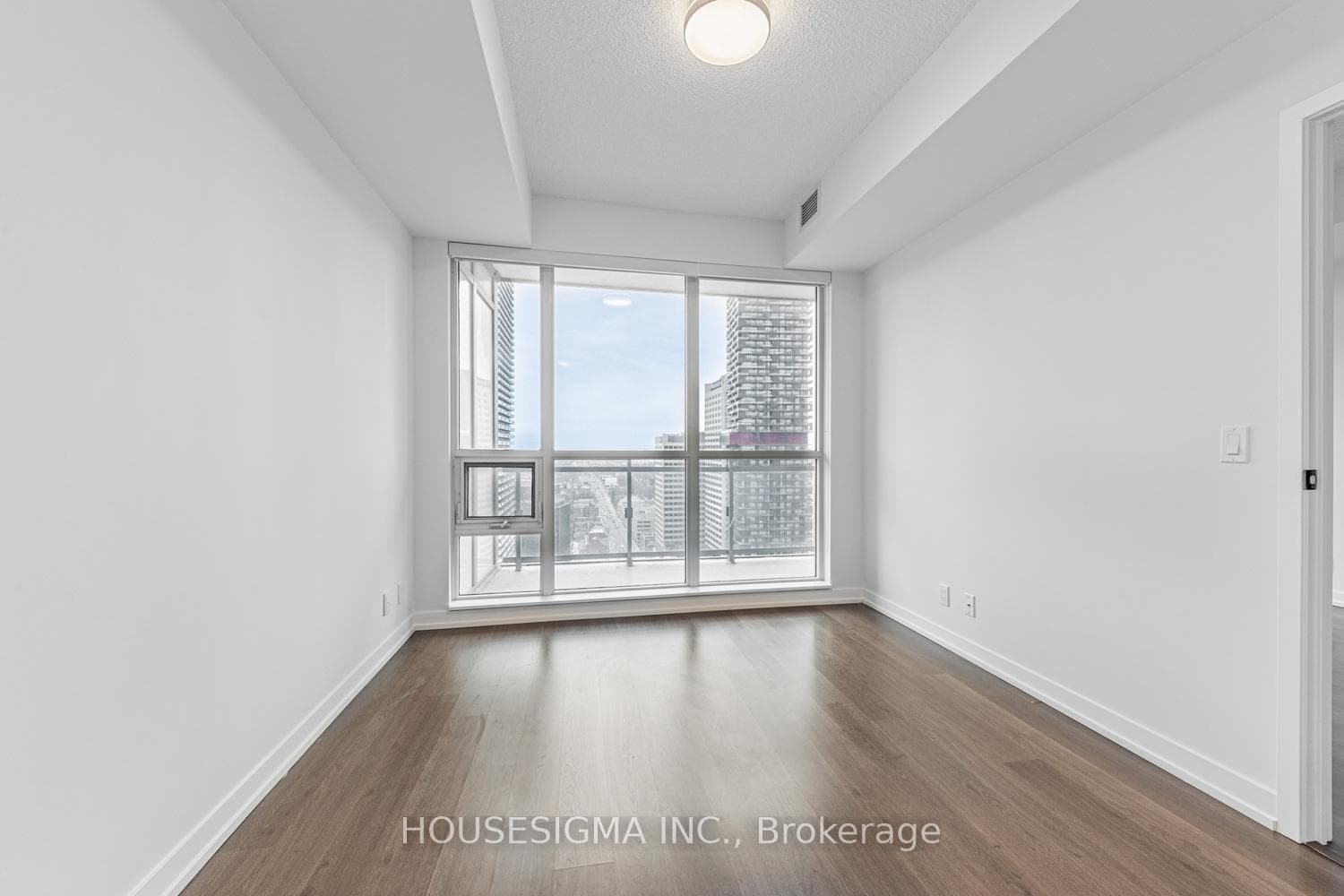 89 Dunfield Avenue Unit 2701 photo 15