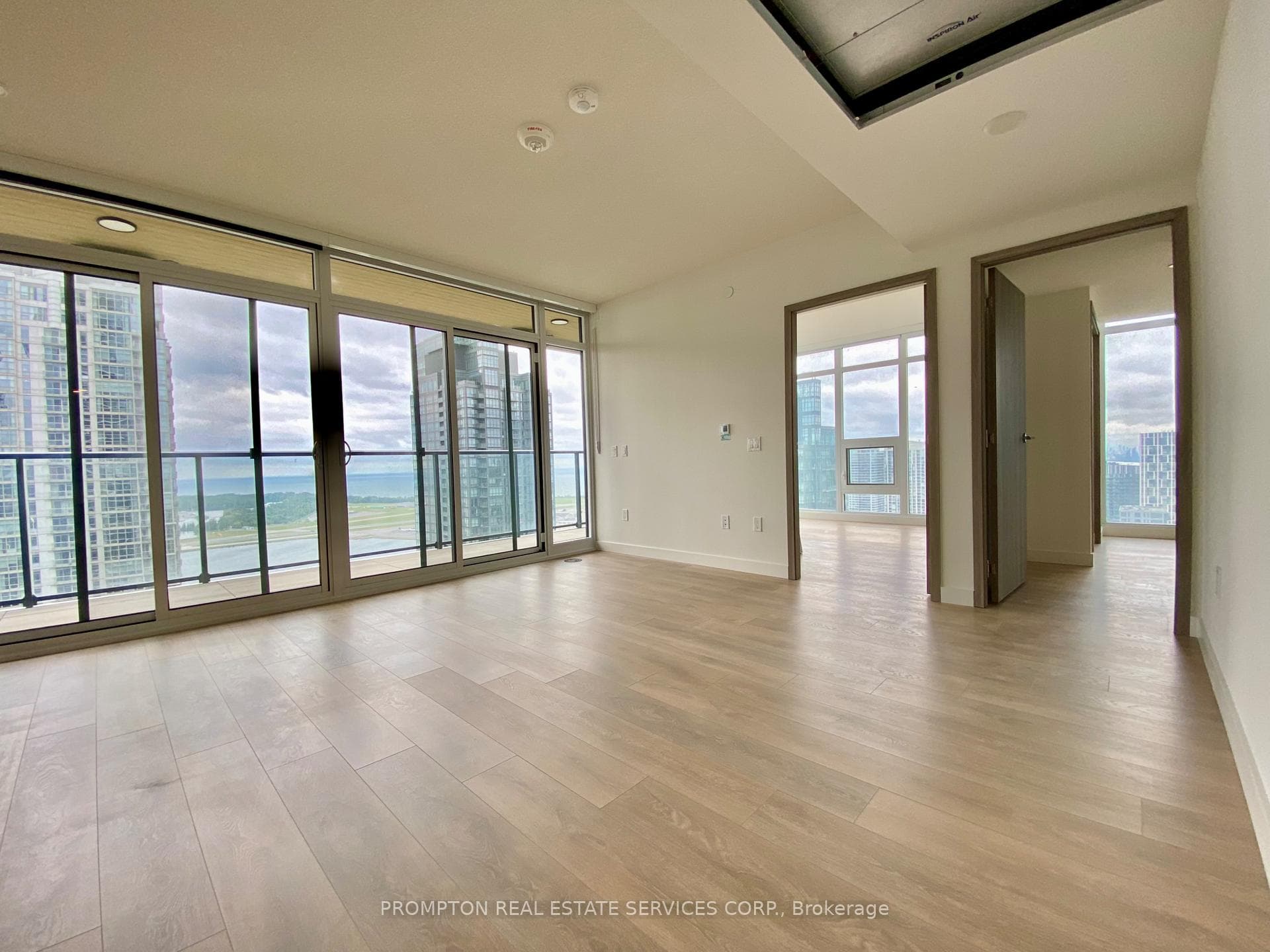 3 CONCORD CITYPLACE Way Unit 4011 photo 6