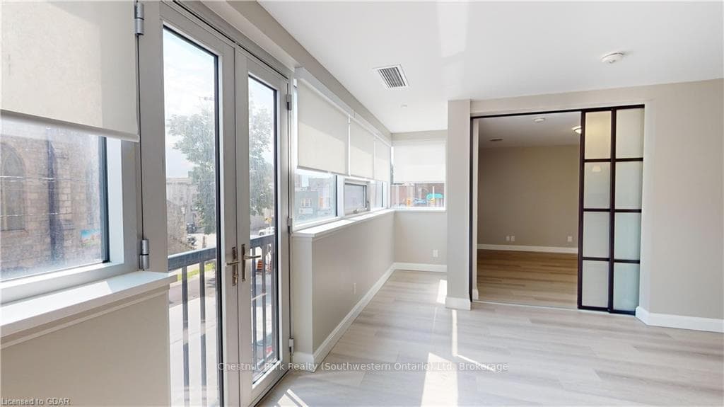 2 QUEBEC Street Unit 205 photo 9