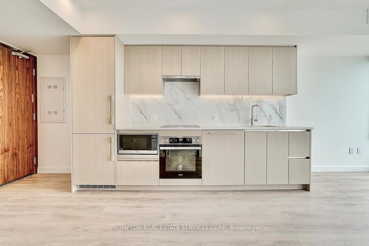 1 Concord Cityplace Way Unit 4102 photo 5