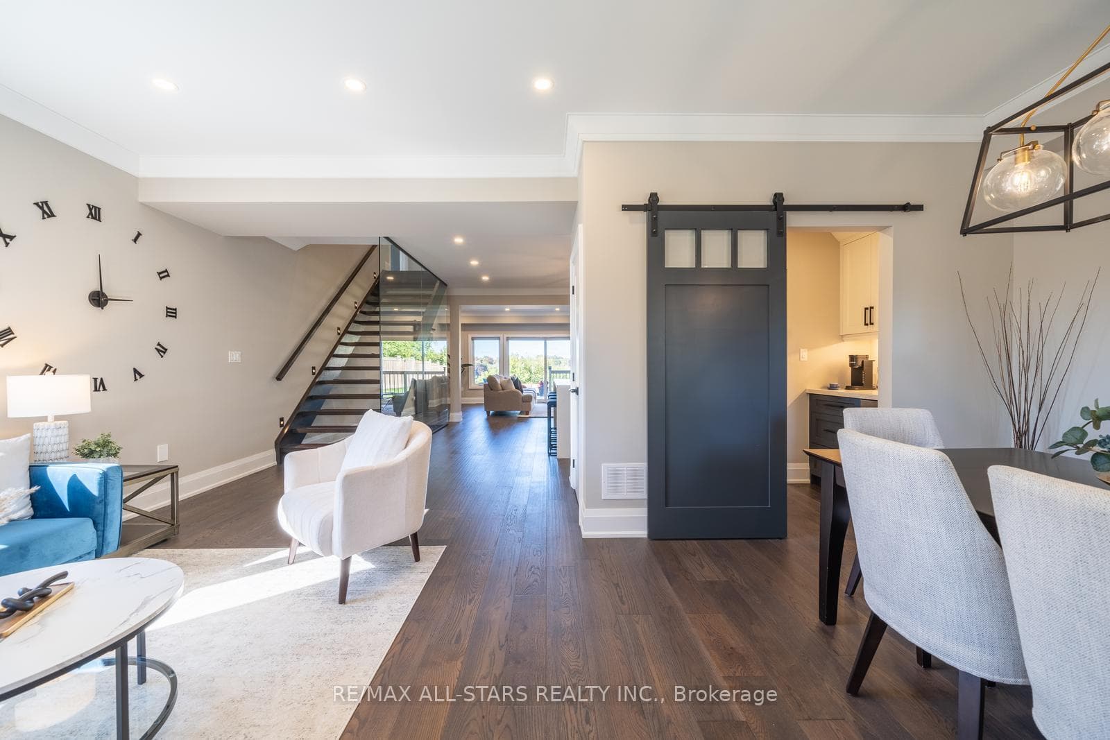22 Mitchell Avenue photo 7