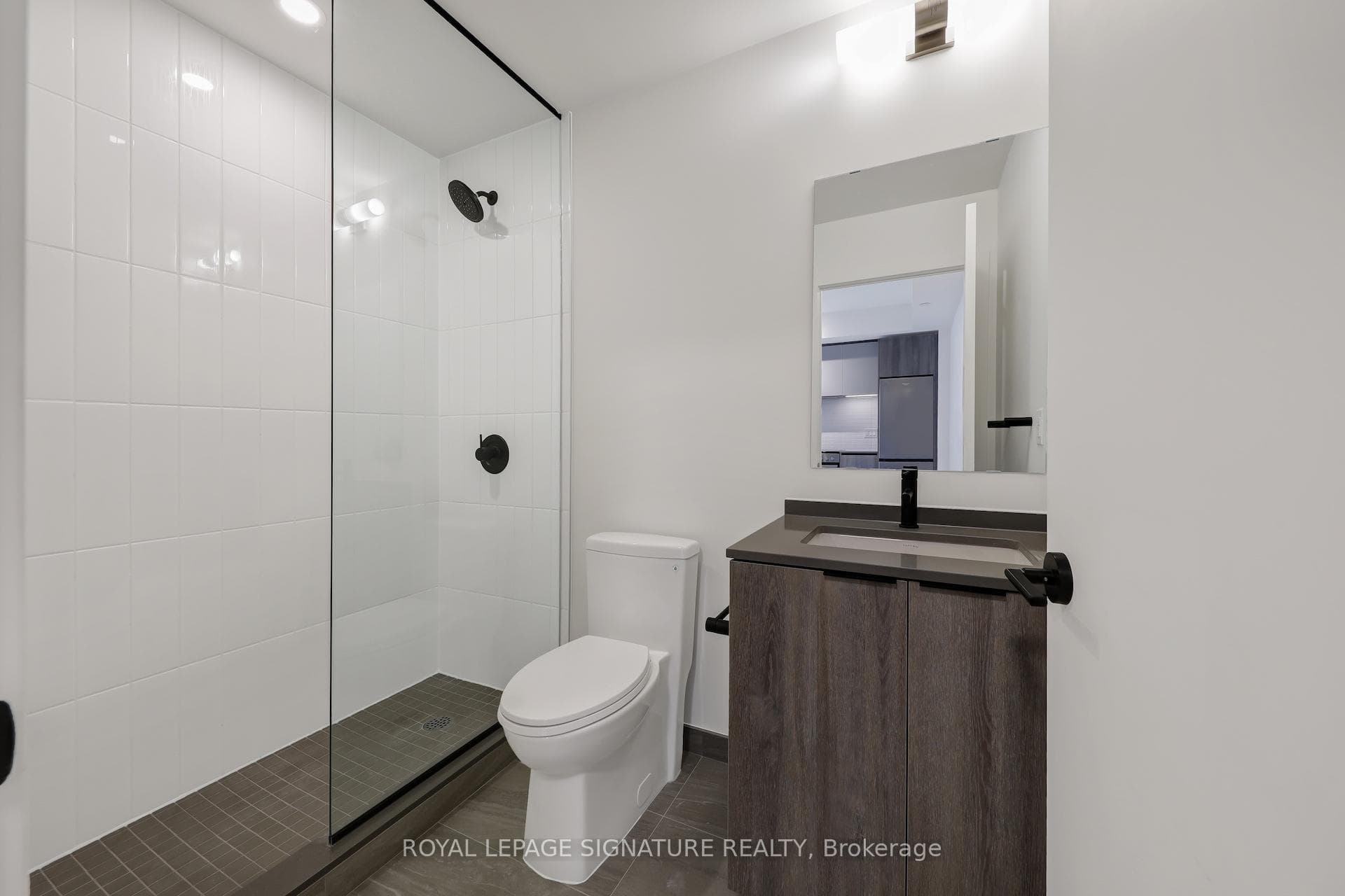 181 Sterling Rd Road Unit 1009 photo 3