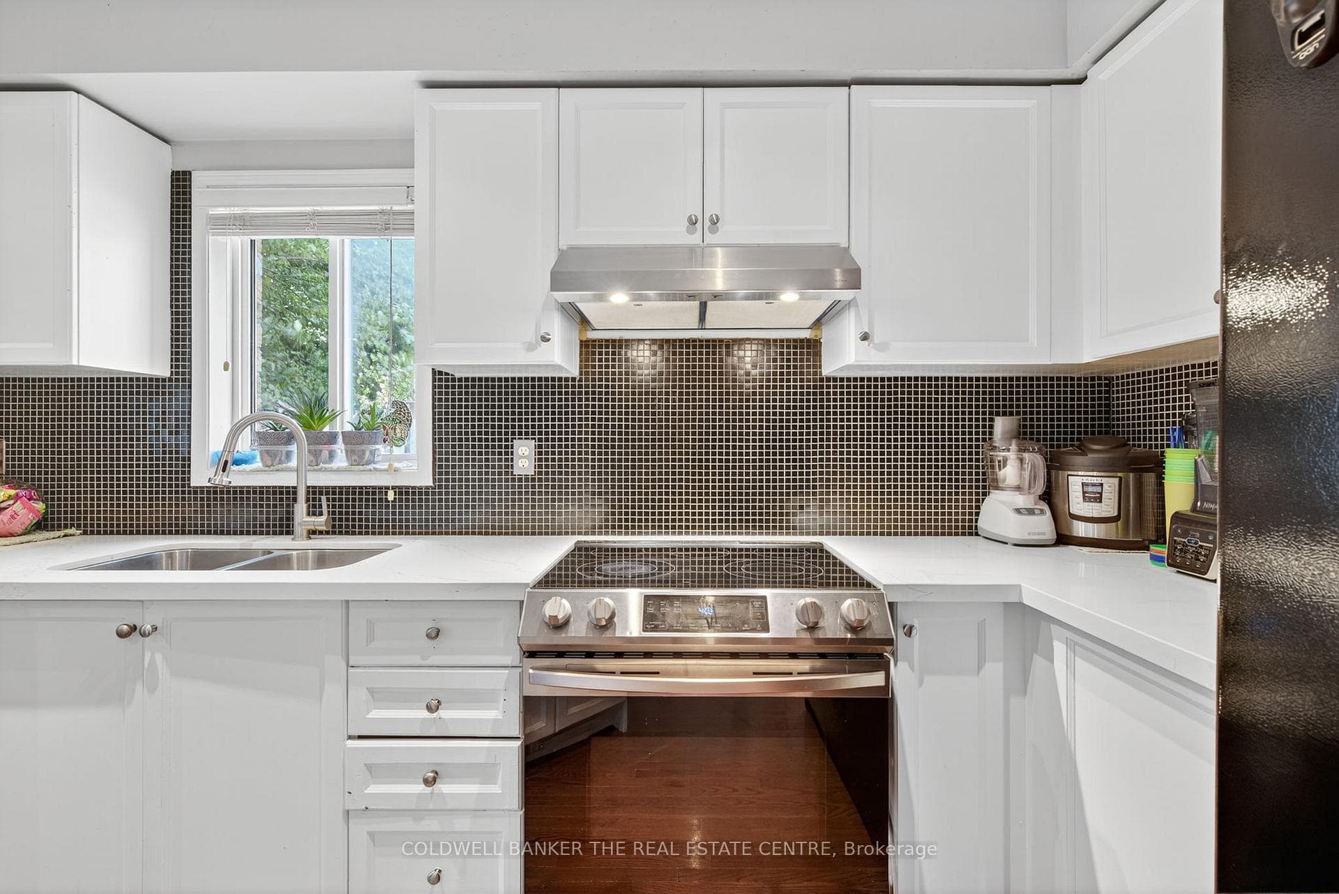 248 Walkerville Road photo 10