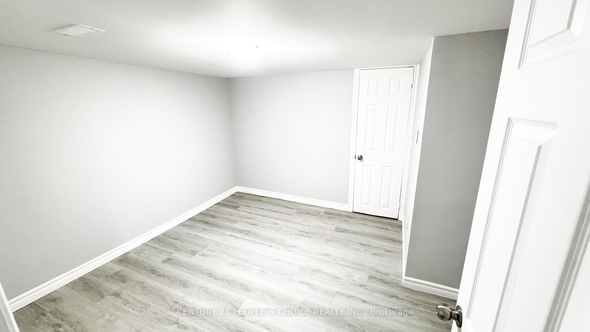 56 Redwater Drive photo 29