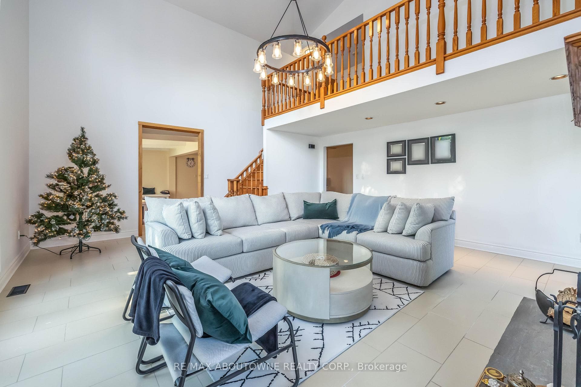 3276 Governors Road photo 17