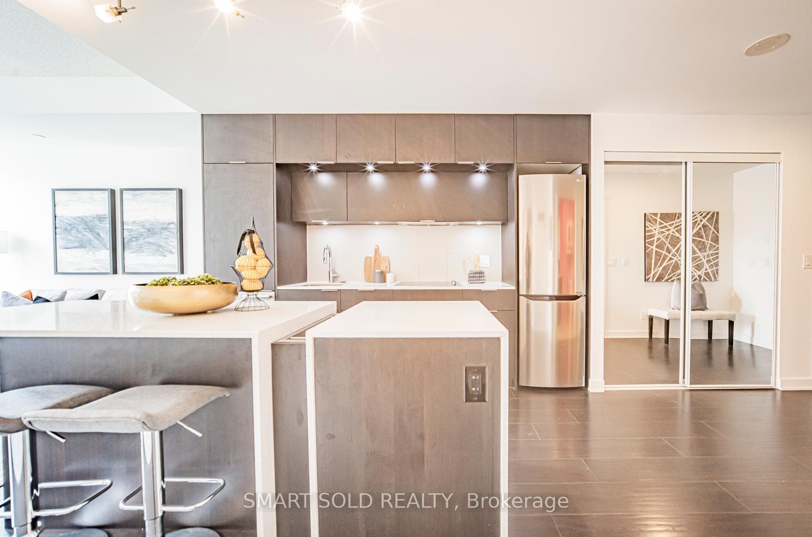 55 Regent Park Boulevard Unit 522 photo 15