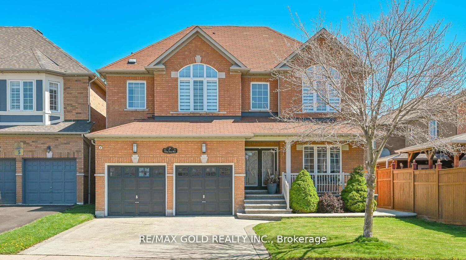 7 Yellow Avens Boulevard photo 1