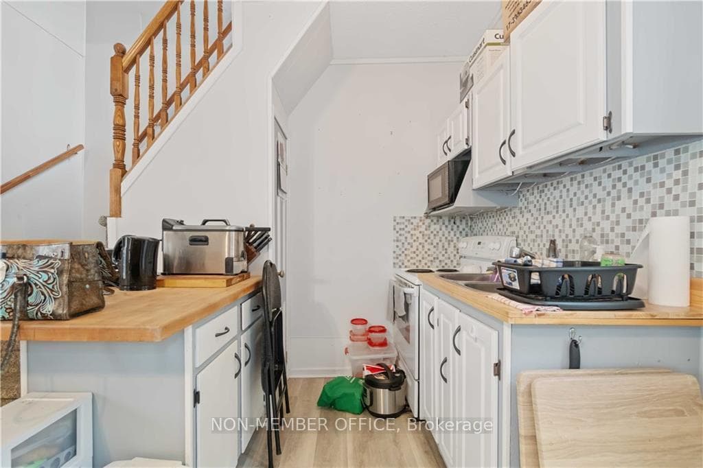 29 KENSINGTON Avenue photo 13
