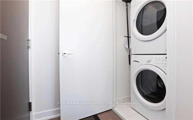 1190 Dundas Street Unit 1108 photo 12