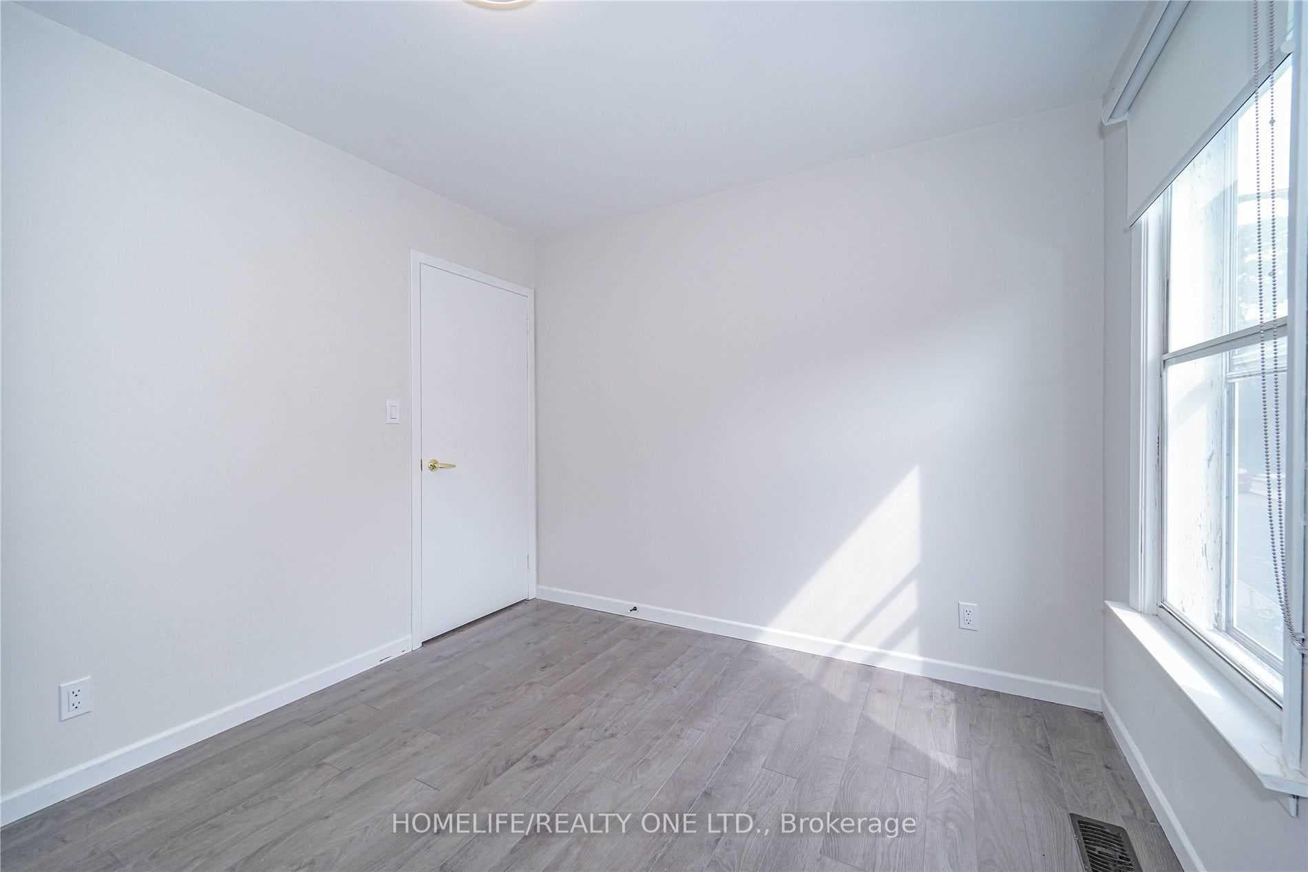 104 Benson Avenue Unit Upper photo 16