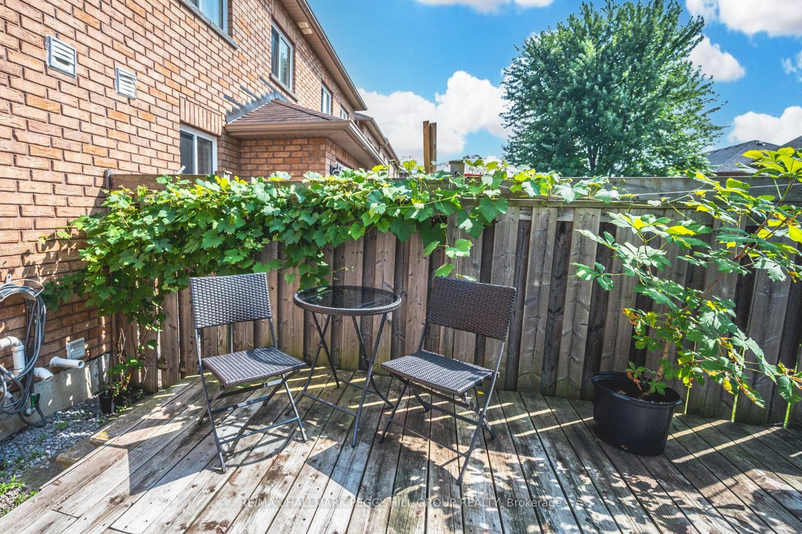 134 Sydenham Wells N/A photo 17