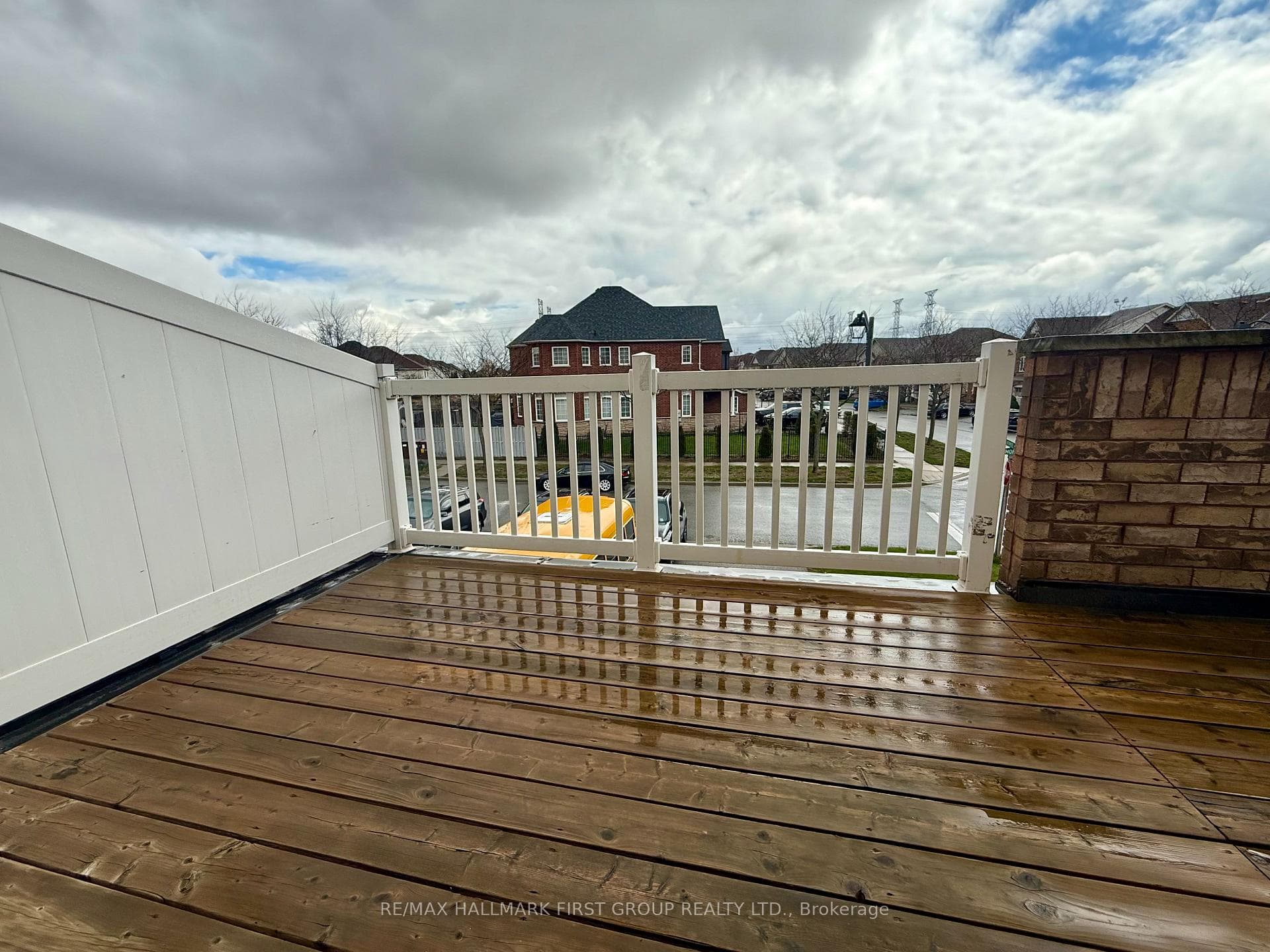 Balcony/Deck