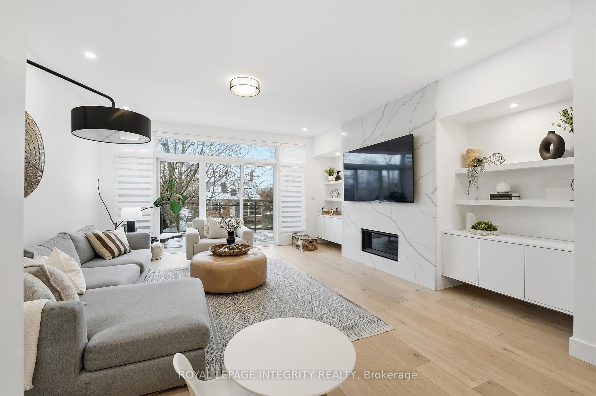 221 Wesley Avenue photo 10