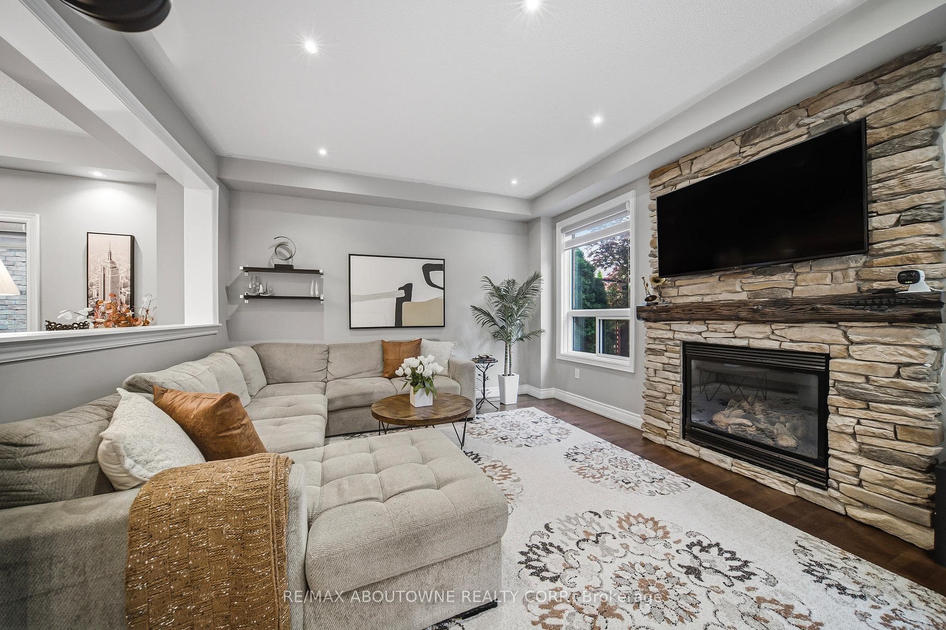3408 Hideaway Place photo 13
