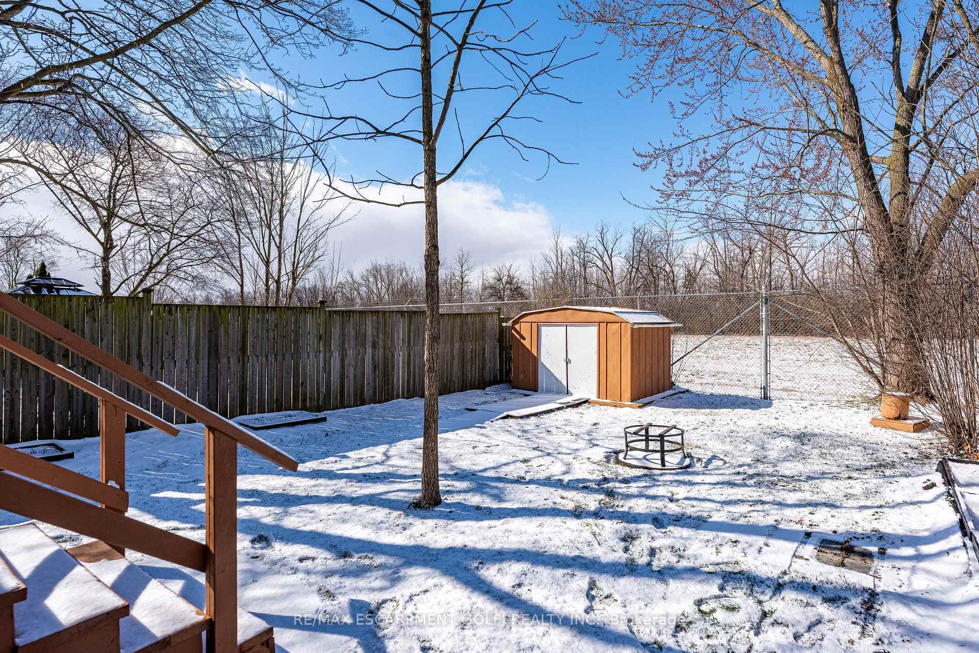 6879 Waters Avenue photo 24
