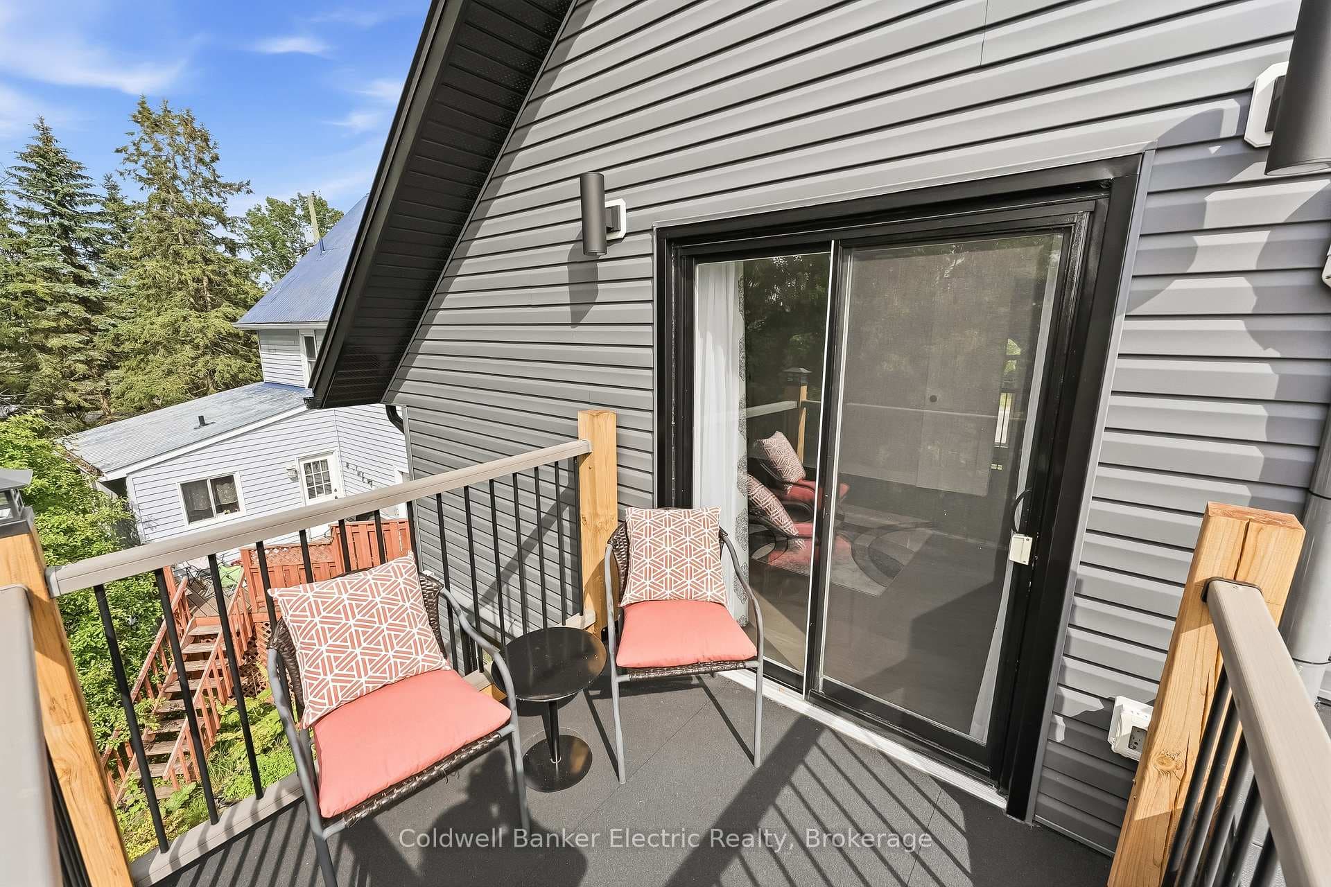 765 Palace Road photo 22