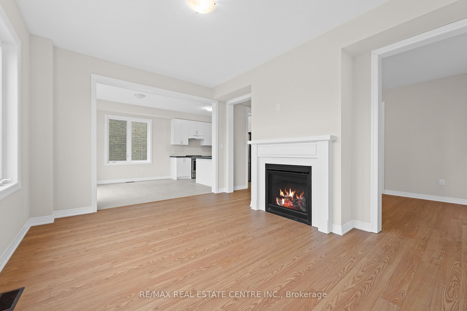 95 Ed Ewert Avenue photo 6