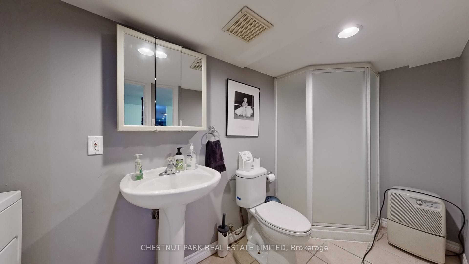 9 Edgedale Road photo 40