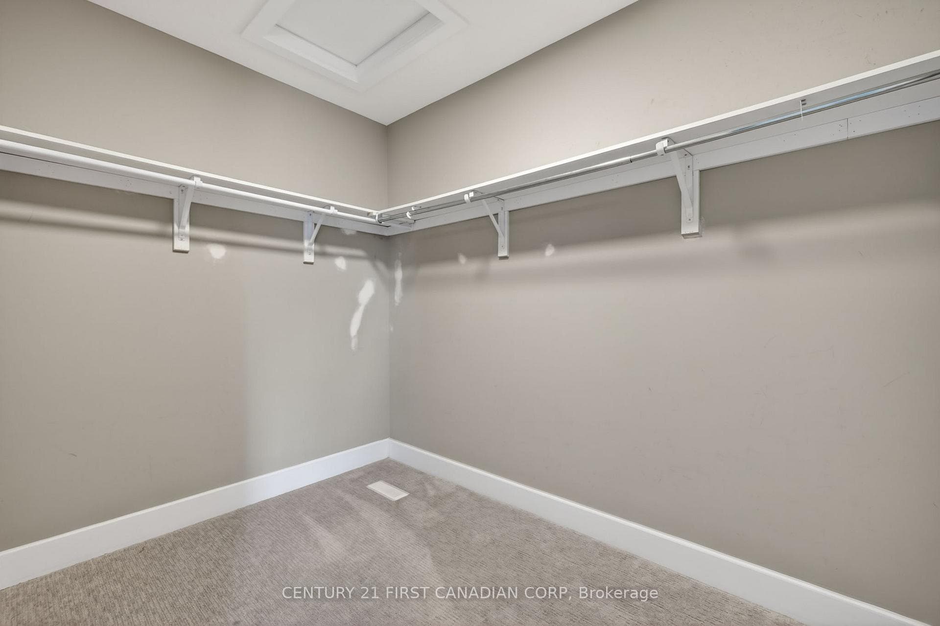 601 Lions Park Drive Unit 84 photo 18