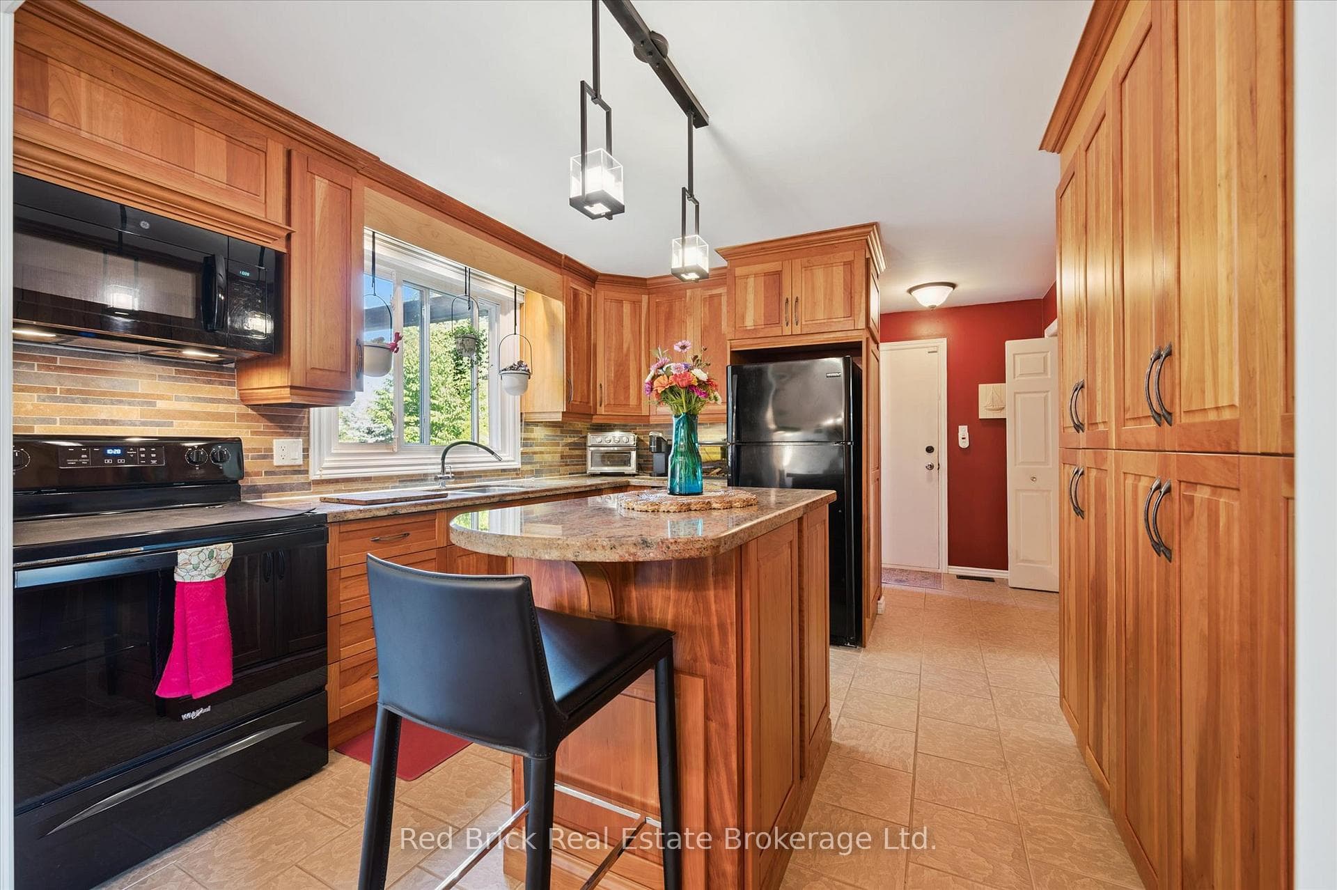 12 Westbury Crescent photo 15