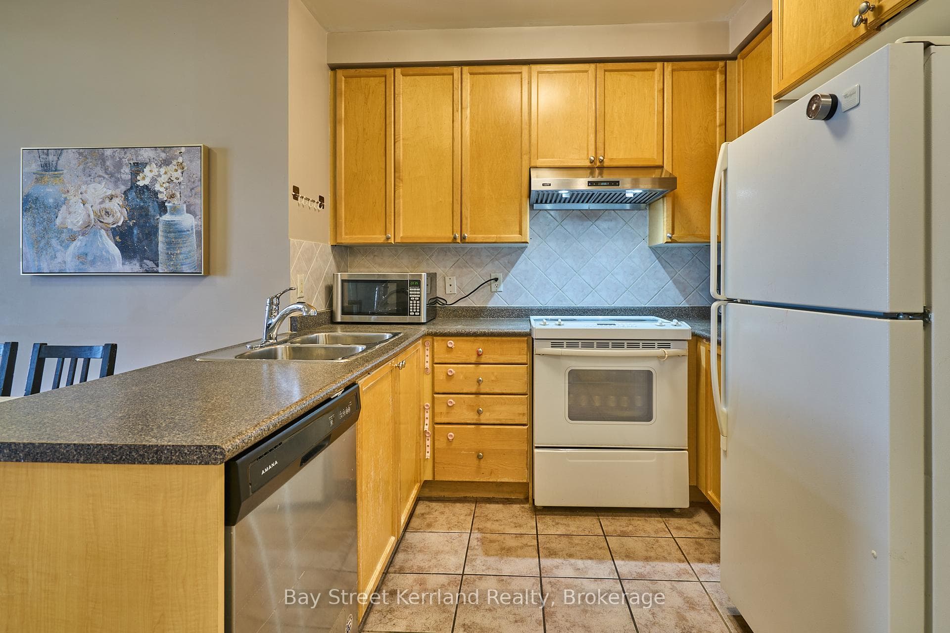 3880 Duke Of York Boulevard Unit 1114 photo 12