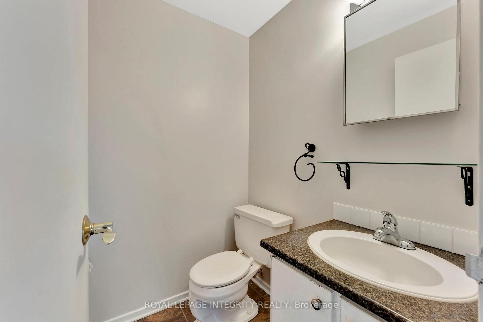 20 Chesterton Drive Unit 504 photo 19