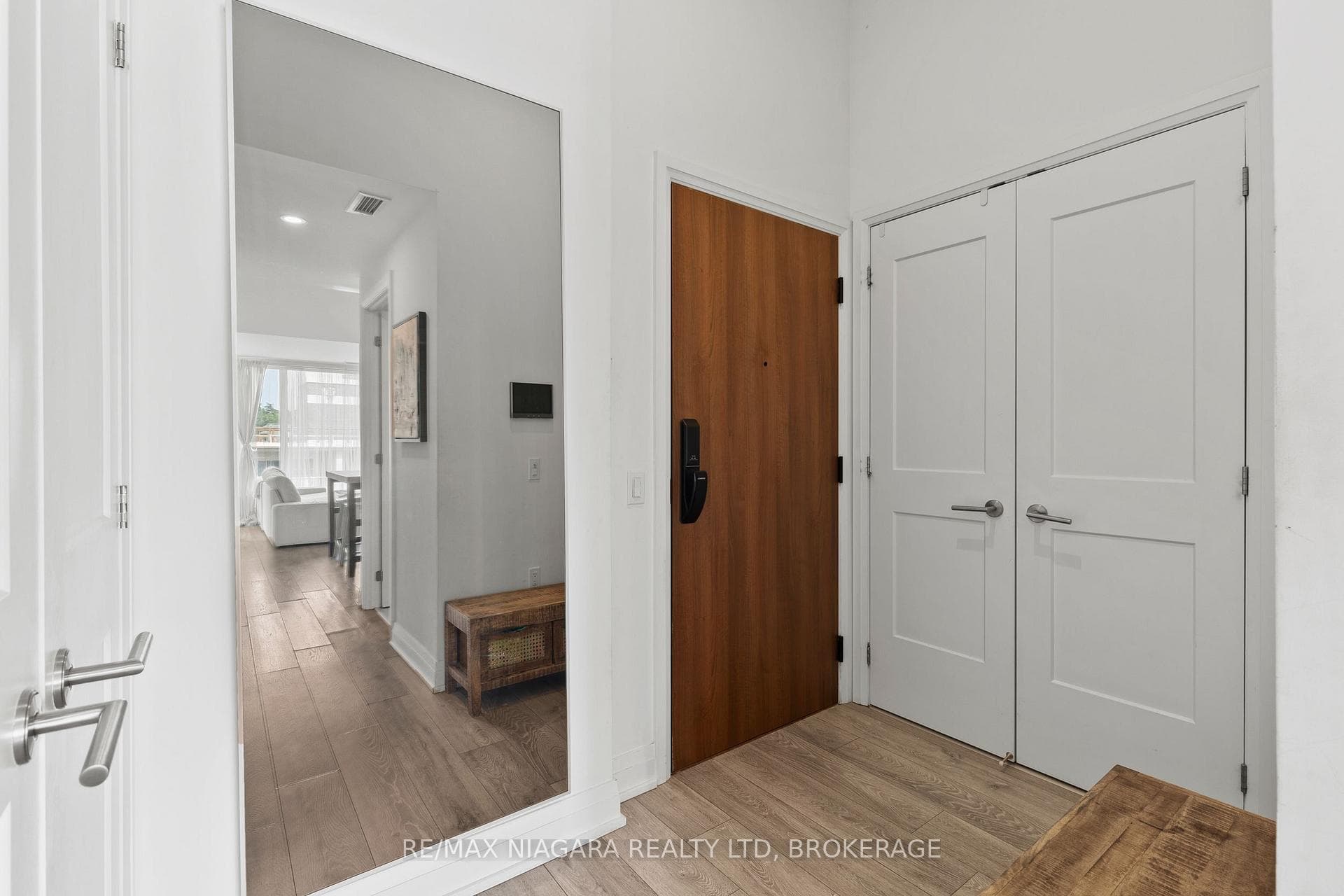 21 Park Street Unit 717 photo 10
