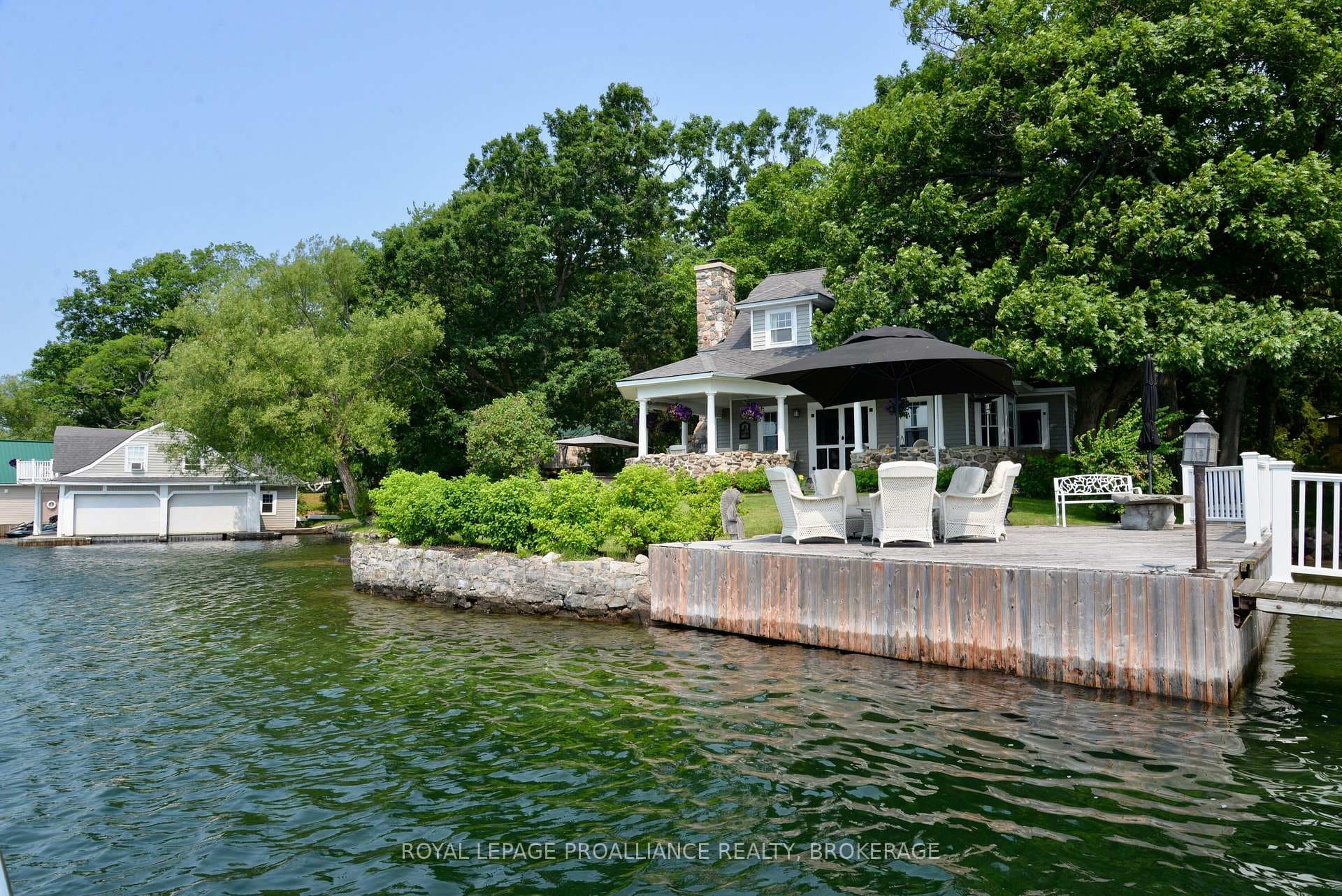 121 Tremont Park Island photo 41