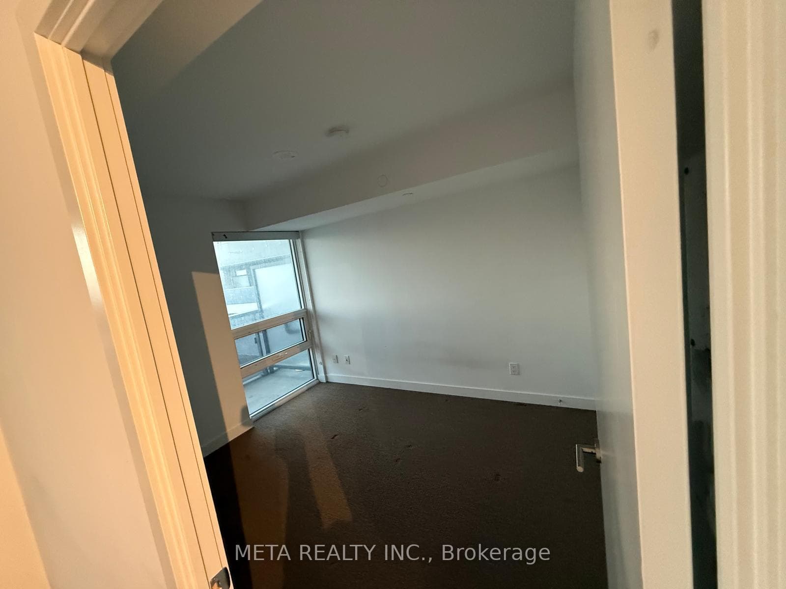 120 Varna Drive Unit 1420 photo 15