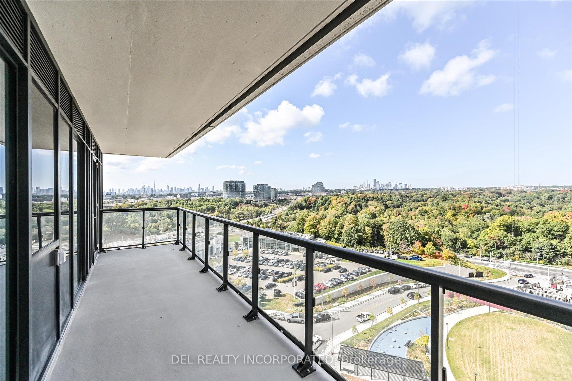 30 Inn On The Park Drive Unit 1010 photo 10