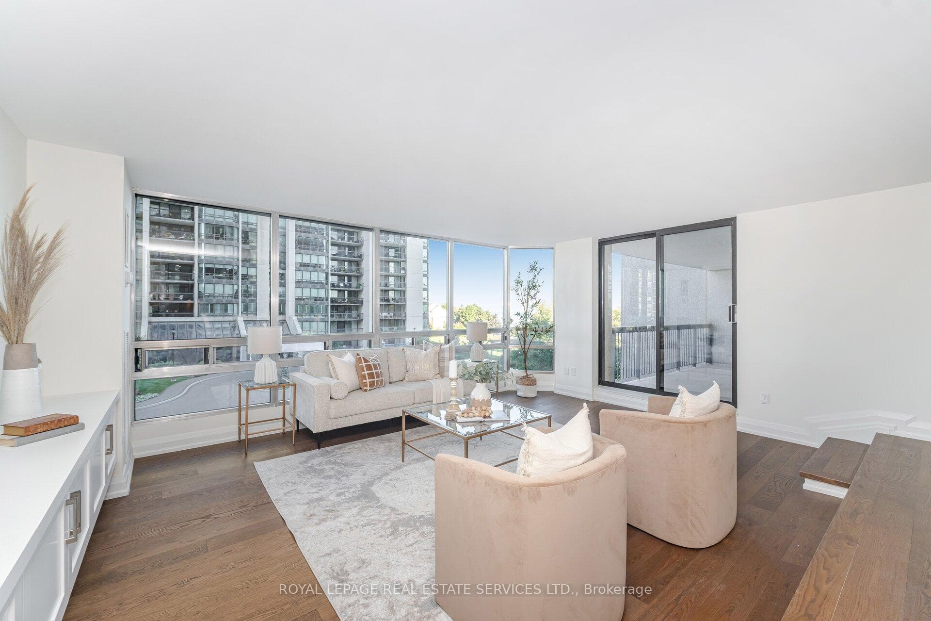 2180 Marine Drive Unit 306 photo 14