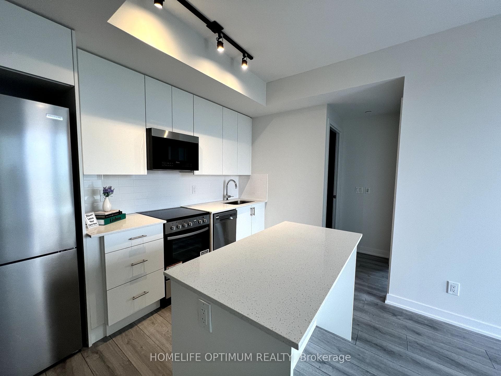 15 Ellerslie Avenue Unit 2405 photo 1