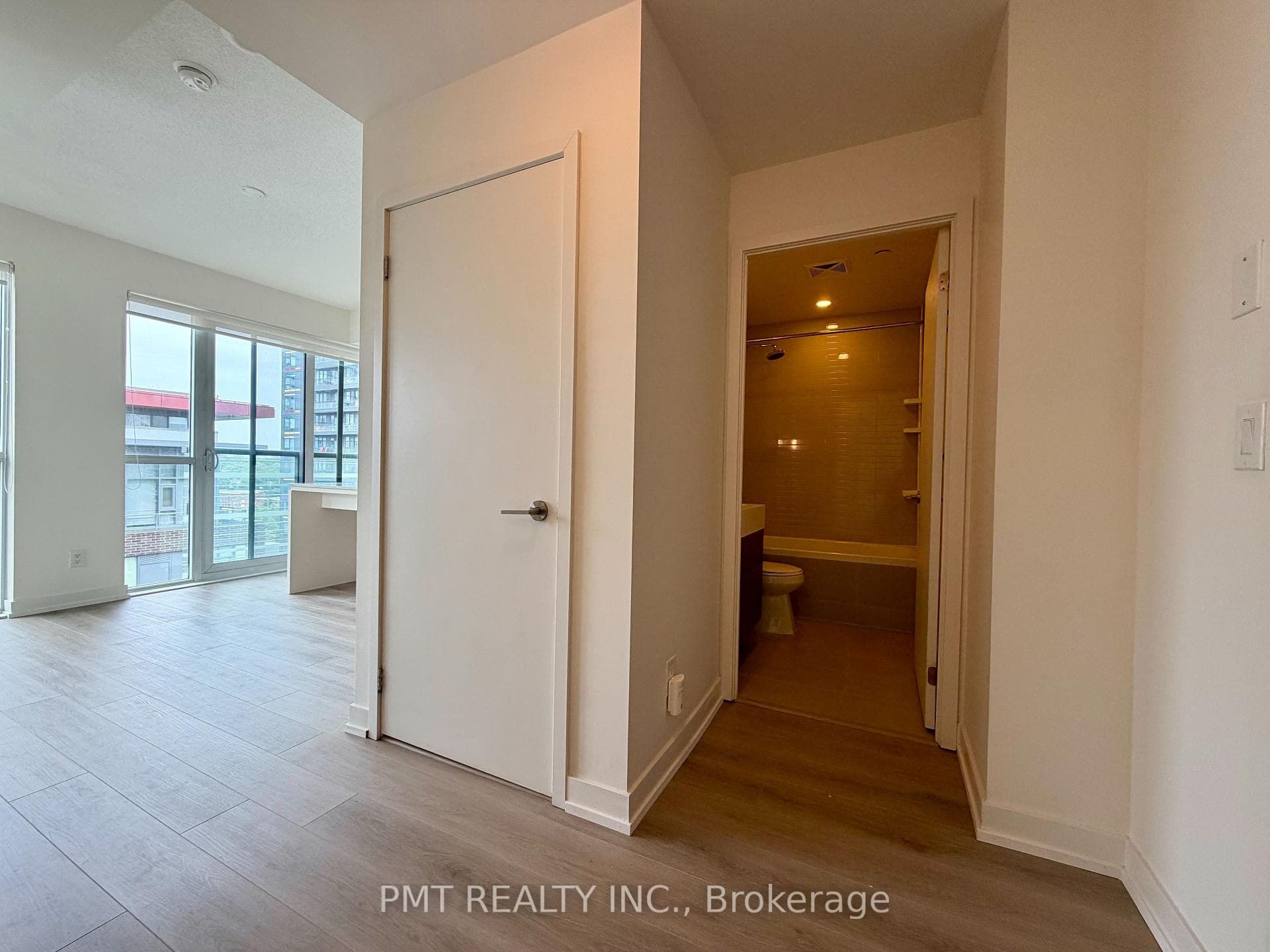 200 Sackville Street Unit 1009 photo 18