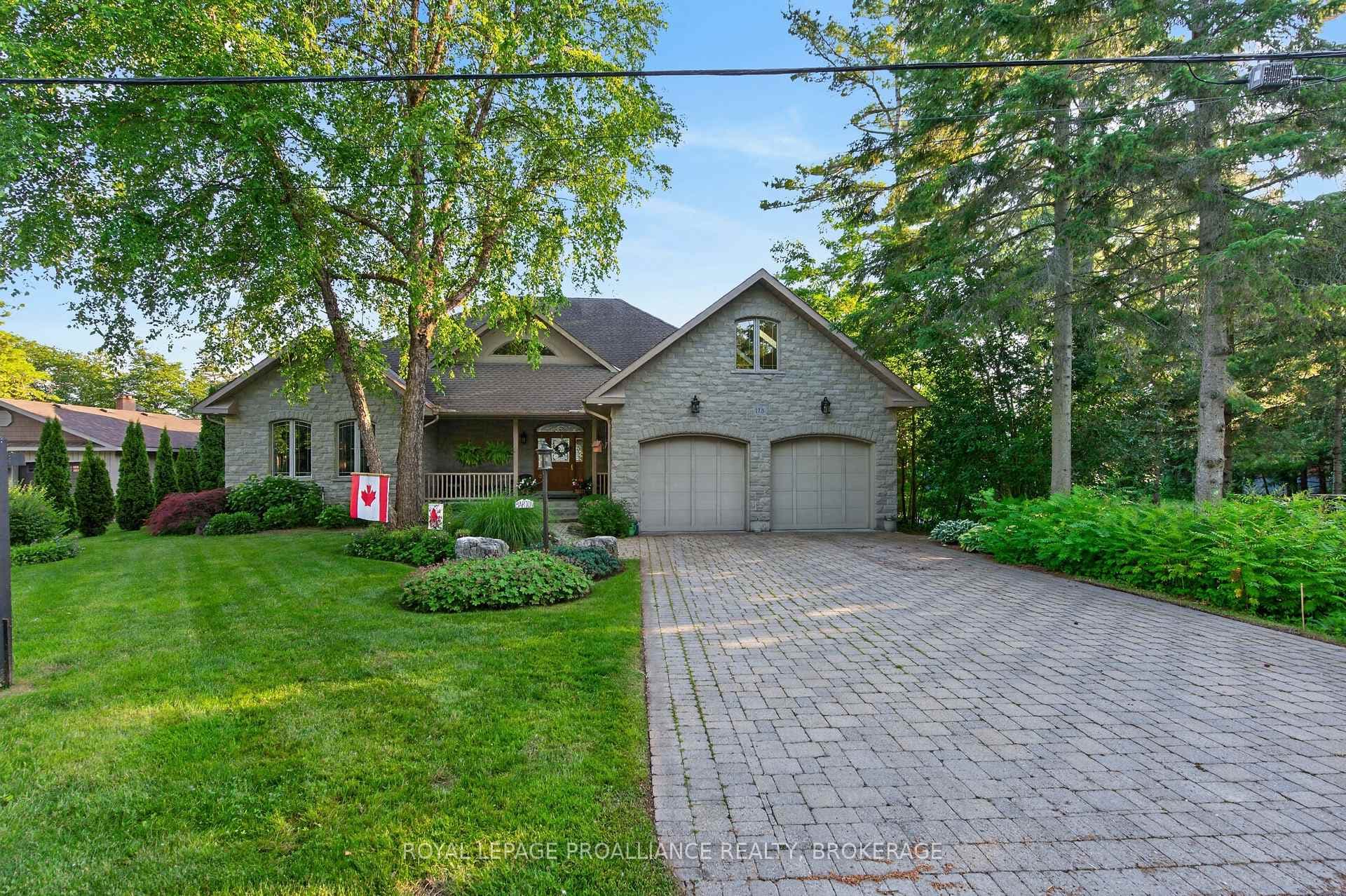 178 Nicholson Point Road photo 1