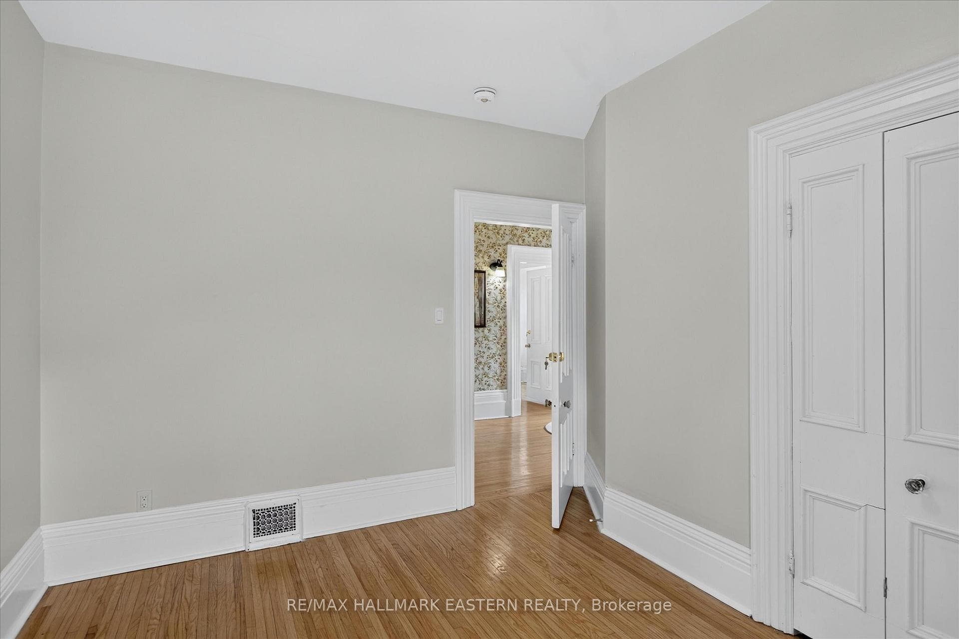 475 Aylmer Street photo 26