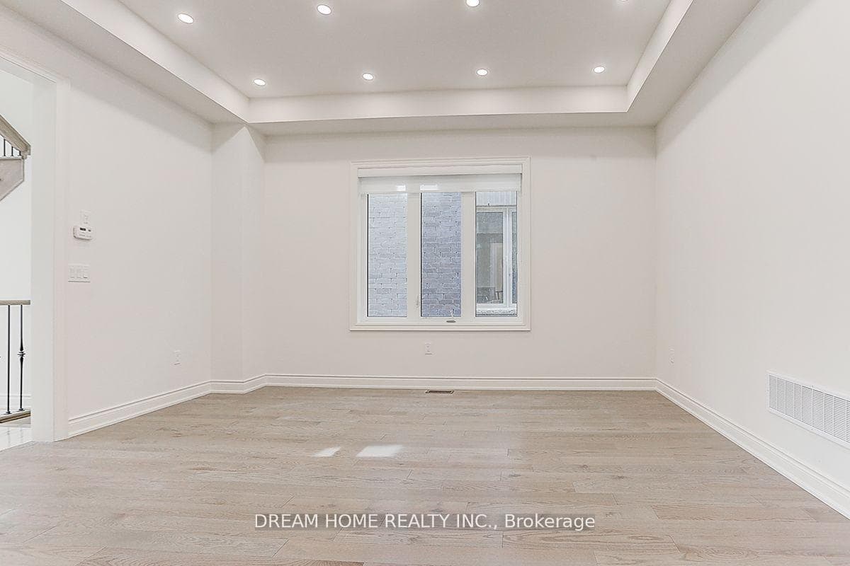 125 Prairie Rose Drive photo 14