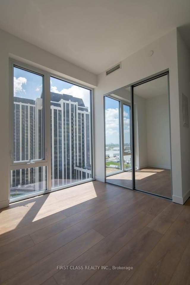 474 Caldari Road Unit 1210 photo 9