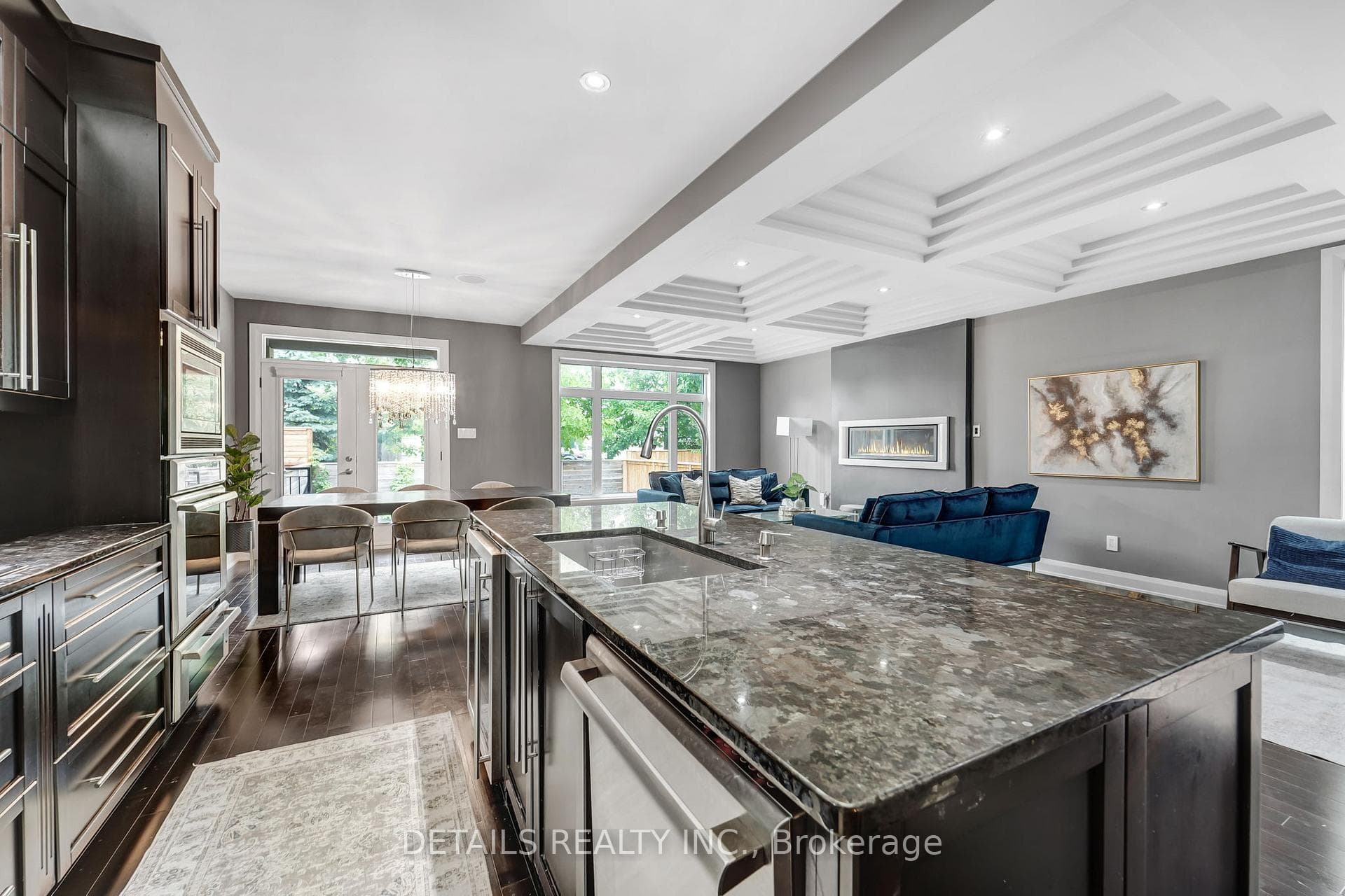 71 Eleanor Drive photo 14