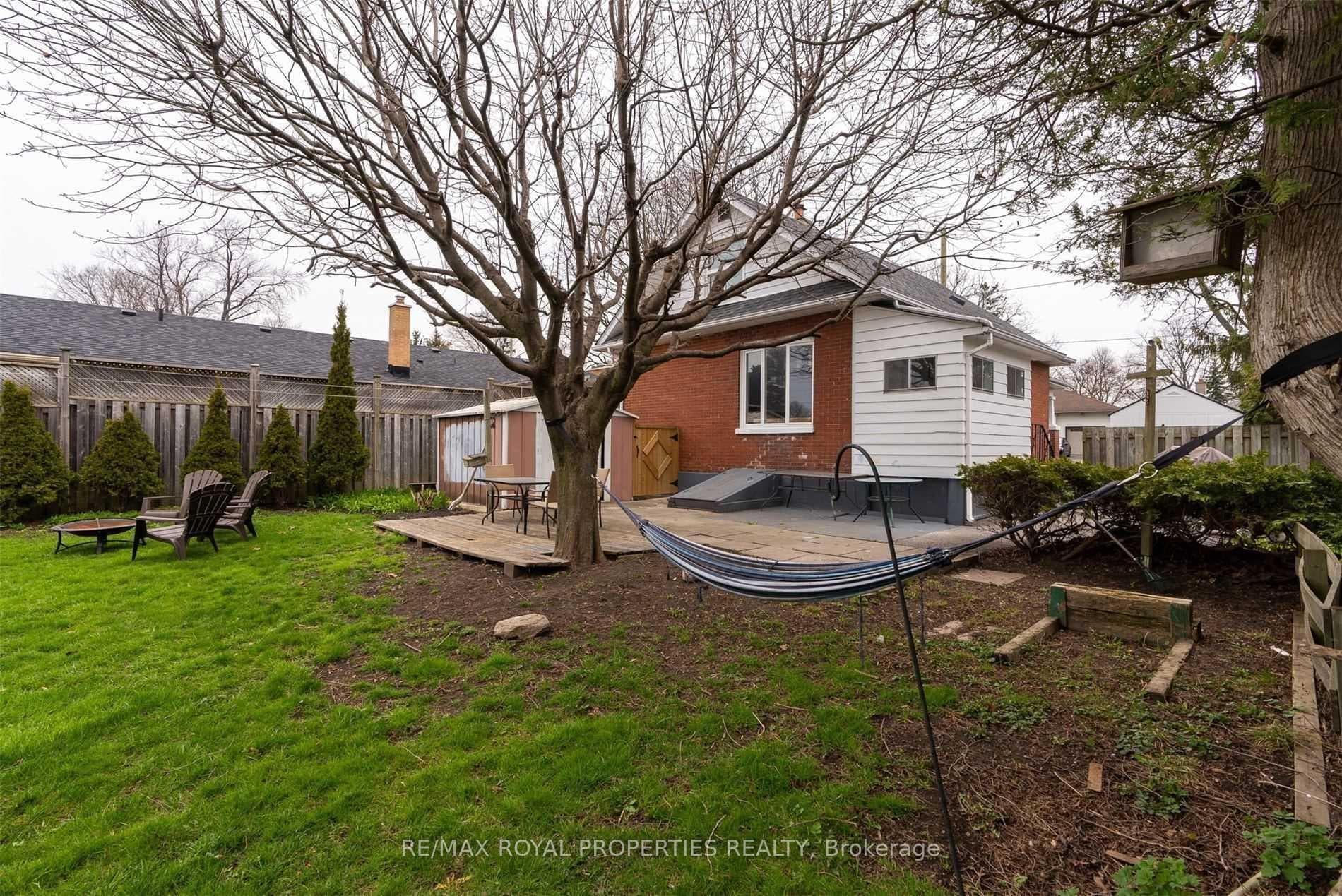 806 King Street photo 27