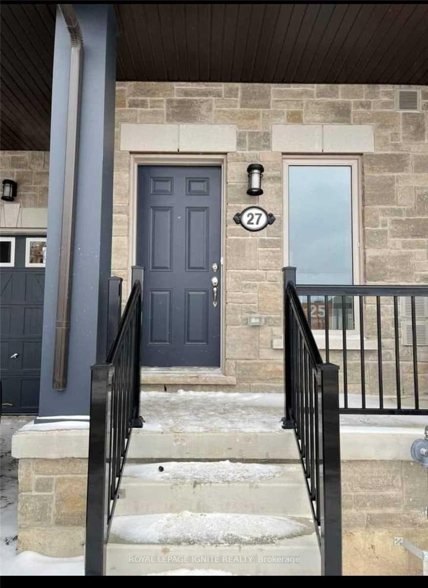 27 Tiveron Avenue photo 1